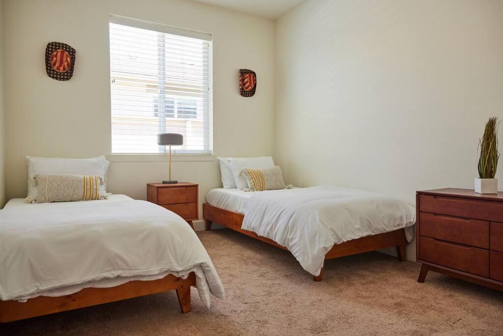 New Upscale House, Tahoe 30-Min W/ Cal King Reno Eksteriør billede